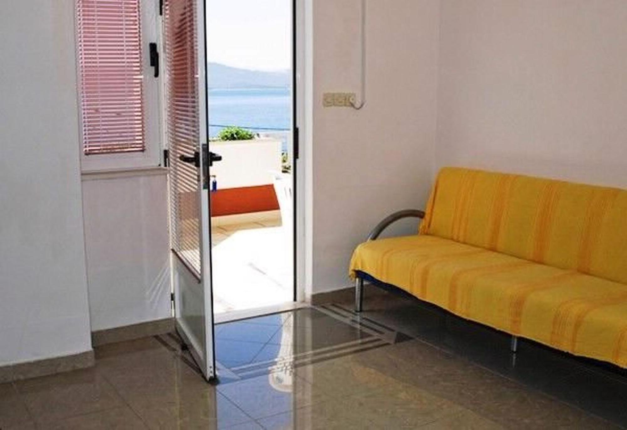 Apartments And Rooms Florijan Клек Екстер'єр фото